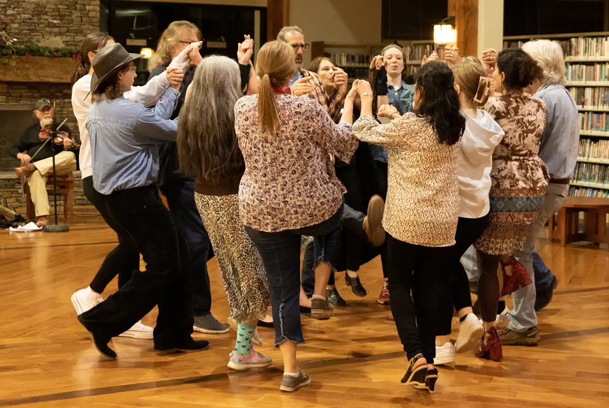 Friends of Contra Dance of Macon County (Franklin, North Carolina)