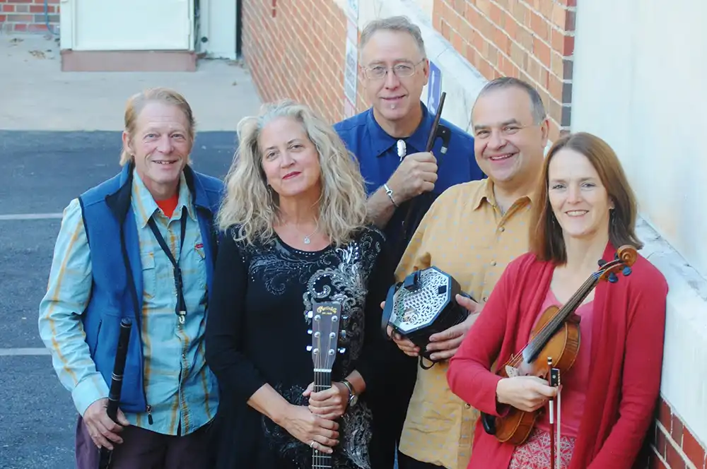 The musicians of Wild Asparagus